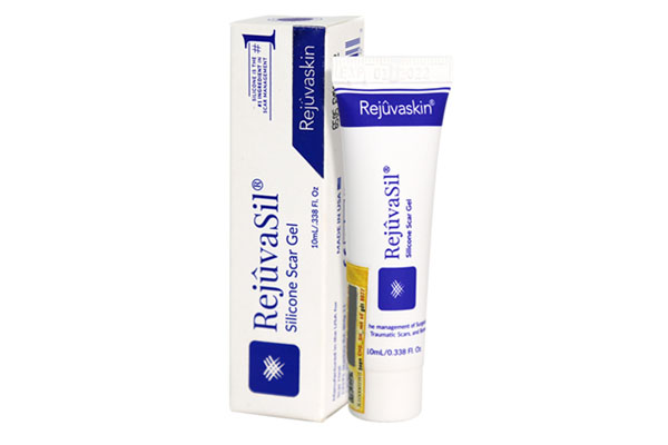 Kem trị sẹo Rejuvasil là sản phẩm thuộc thương hiệu Rejuvaskin ScarHeal nổi tiếng của Mỹ, được các chuyên gia tại Mỹ khuyên dùng